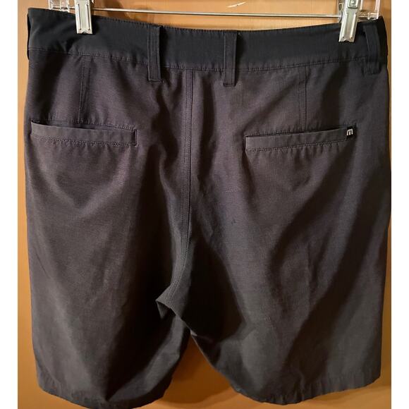 Travis Mathew "Proceed with Caution Mens Short Dk Grey Size 30 preppy, sporty - Picture 2 of 4